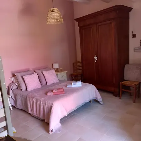 Boufavent Bed & Breakfast Salettes